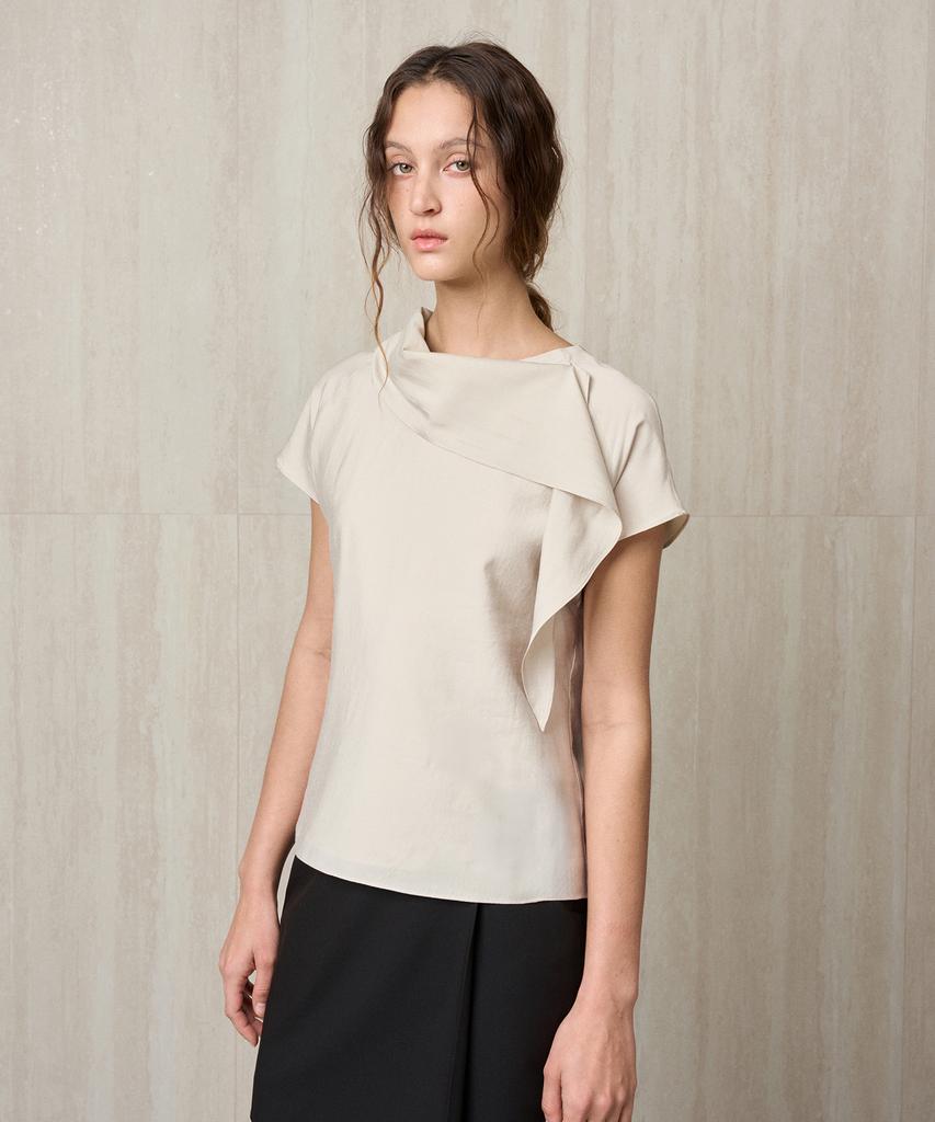 Rie Scarf-Detail Blouse Milk Tea