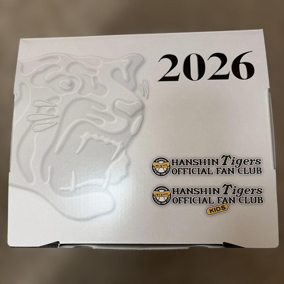 [Б/У] Бонус к членству в фан-клубе Hanshin Tigers: Большая квадратная сумка-тоут и полотенце