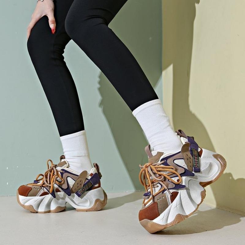 

Сетчатые дышащие увеличивающие рост кроссовки для женщин, новая осенняя одинарная обувь, ретро цветовая гамма, шнуровка, повседневная спортивная обувь 39 хаки