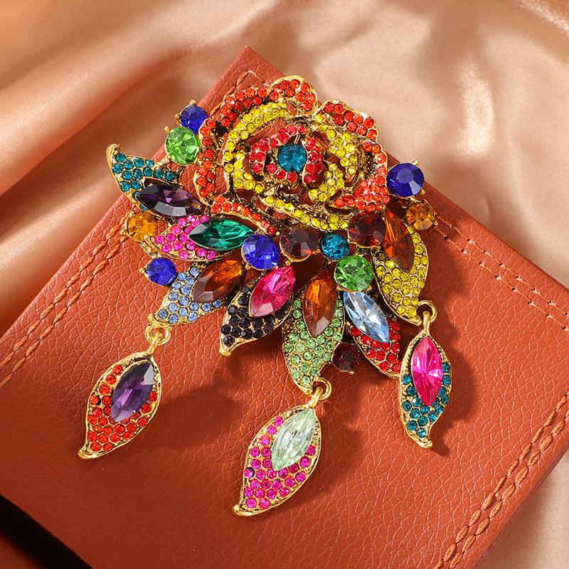 

Exaggerated Retro Color Rose Female Plant Flower Tassel Accessories Brooch 7*10CM