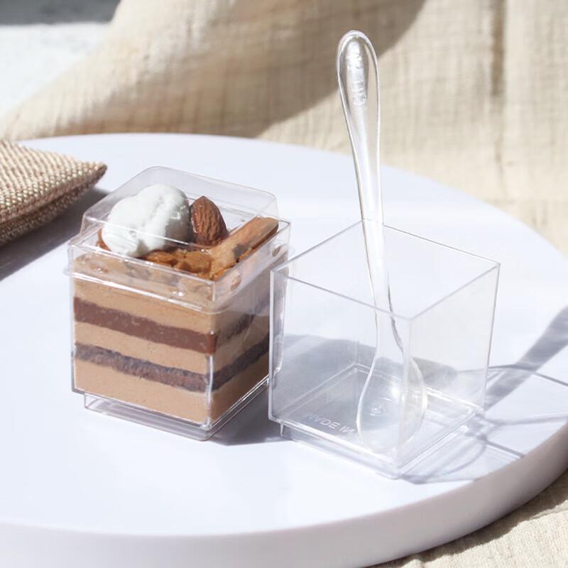 

Disposable Mousse Dessert Cups with Lids and Spoons