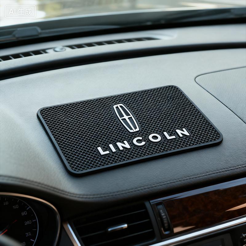 Car Dashboard Silicone Non Slip Mat Phone Holder Anti-skid Pads For Lincoln Navigator Continental Nautilus Aviator MKZ MKX MKC swtt5