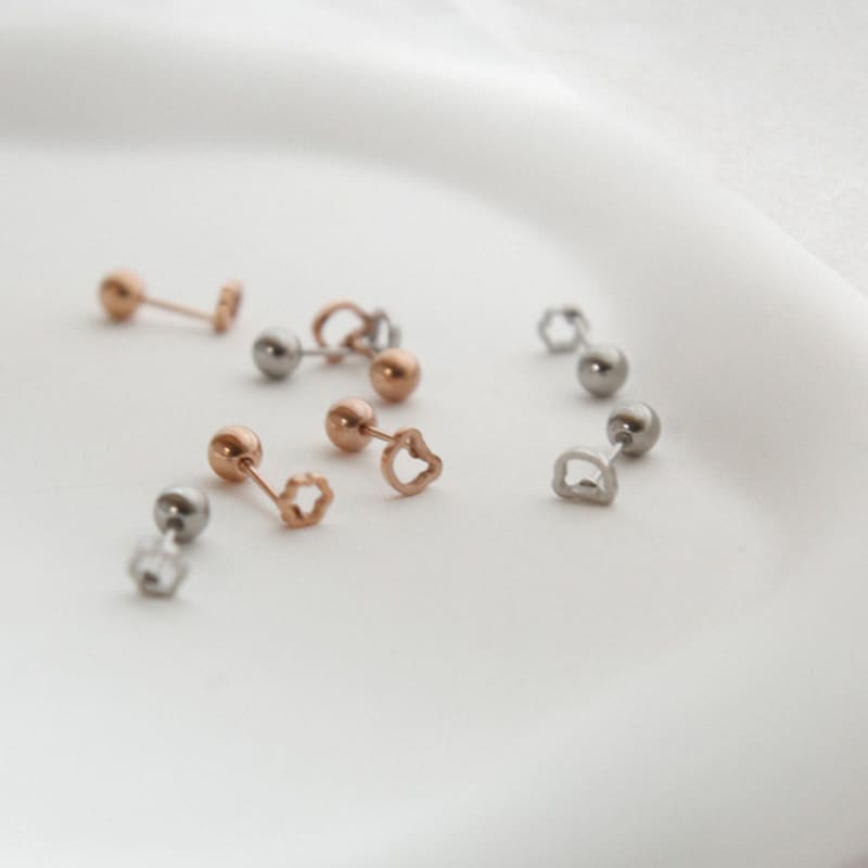 J.Lauren Bear Flower Mini Surgical Steel Piercing P0398