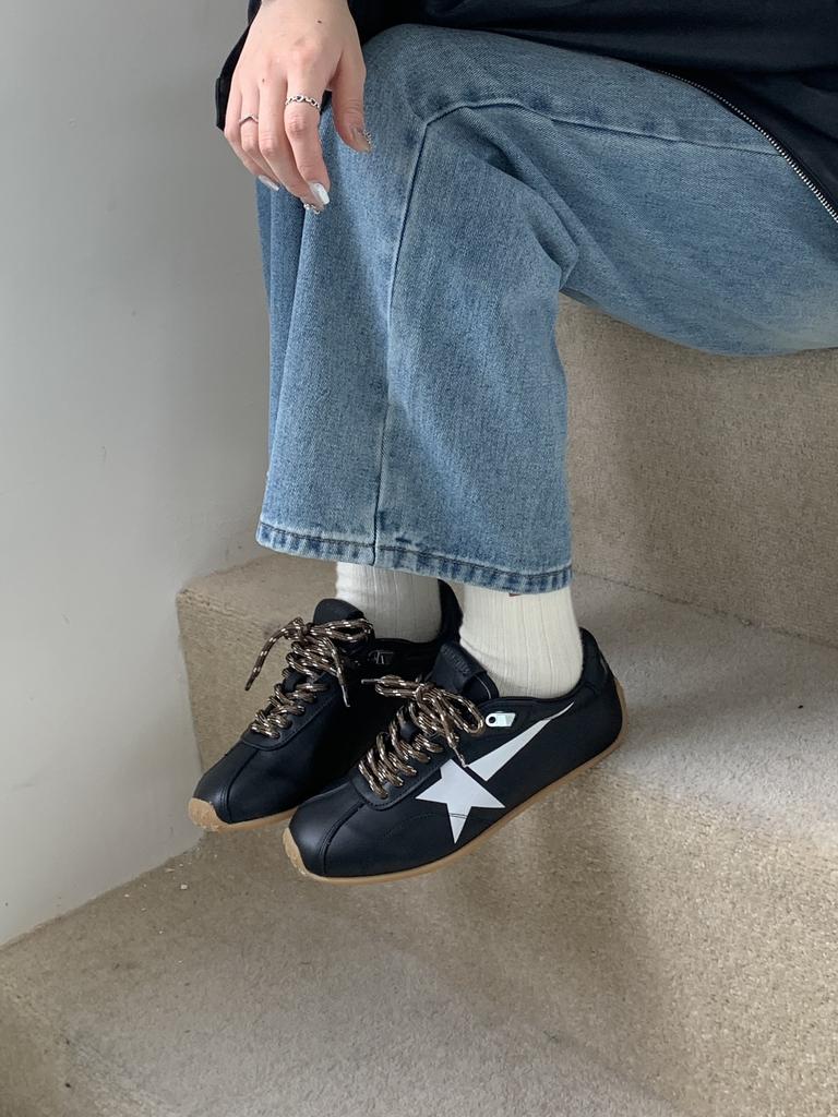 2025 autumn and winter new round head lace-up leopard print sports and leisure dad shoes mountaineering running women's single shoes