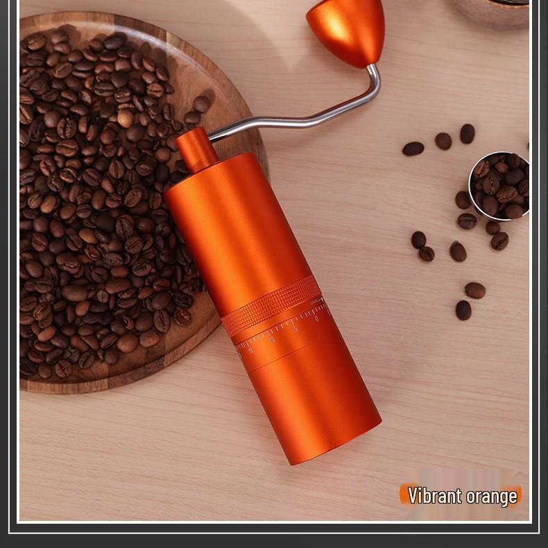 Luxury Conical Burr Hand-Crank Coffee Grinder for Italian Drip Coffee and Hand-Pour Brewing