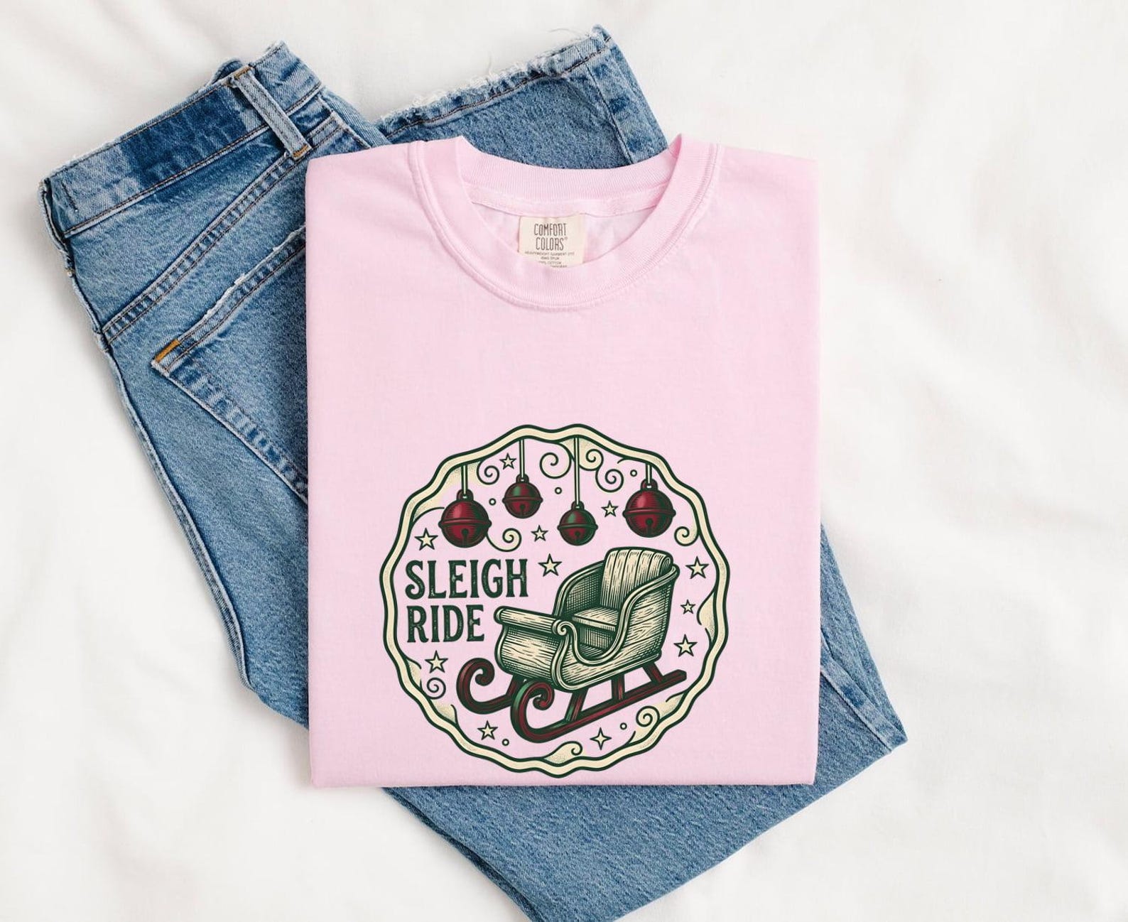 Sleigh Image Shirt Christmas Festivity Gift Women Rustic Tee Sleigh Bell T-Shirt Christmas Fan Vintage Tshirt Celebration Graphic Sketch S