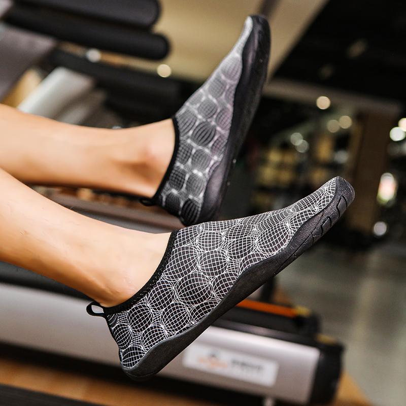 35-46 Men and Women's Gravity Gradient Porn Fit Through The Waiting Shoes Yoga Shoes Shao Beach Shoes Swimming Shoes