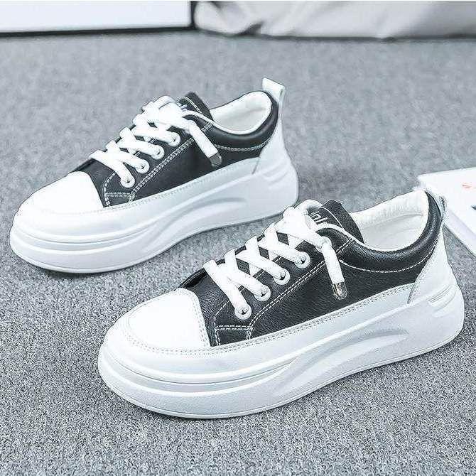 

Xiaobai shoes women s shoes 2025 spring and autumn new summer breathable versatile explosion platform dad sports board shoes white shoes 35