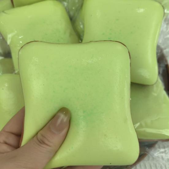 Creamy Toast Squeeze Toy Soft Slow-Rising Realistic Bread Fidget for Stress Relief Decompression Gadget for Kids Adults