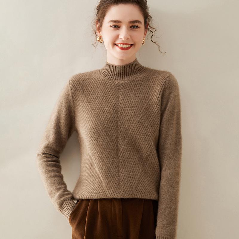 Women's Pure Cashmere Semi-High Neck Solid Color Thick Pullover Sweater for Autumn and Winter