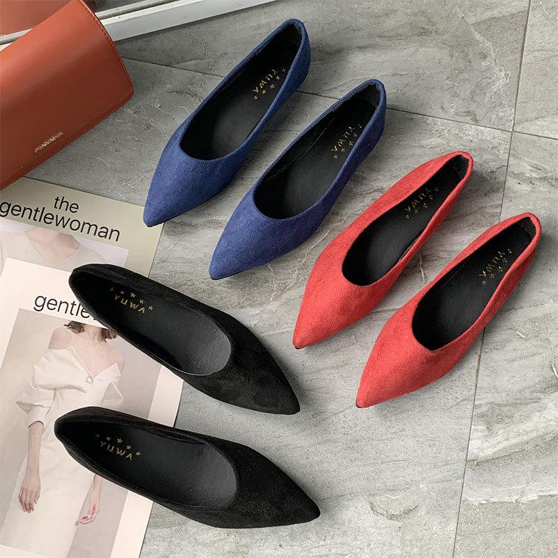 Soft-soled Flats for Women's Models 2025 Summer New Pointed-toed Shallow-mouth Ladyshoes Low-heeled Versatile Black Work Shoes for Women