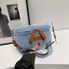 Vintage Denim Brusttasche für Damen Mode Vielseitige Reißverschluss Crossbody Bauchtasche mit Verstellbarem Breitem Schultergurt Stilvolle Outdoor-Hüfttasche