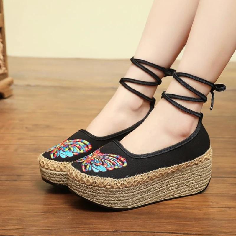 Fashion 2024  Ethnic Style Embroidered Shoes Women's Net Ahoes Spring And Autumn Lace-up  Retro Fashion Hanfu Shoes women's Cloth Shoes