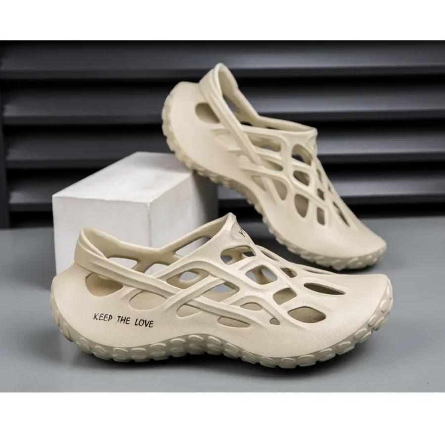 2025 Summer Sandals Light EVA Men's Casual Shoes Hole Shoes Clogs Lovers Home Garden Outdoor Male Beach Flat Slippers Big Size