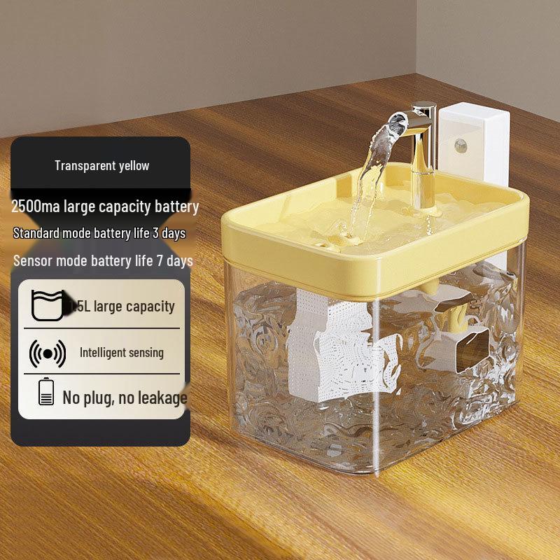 Smart Cat Water Fountain with Automatic Filtration and Large Capacity