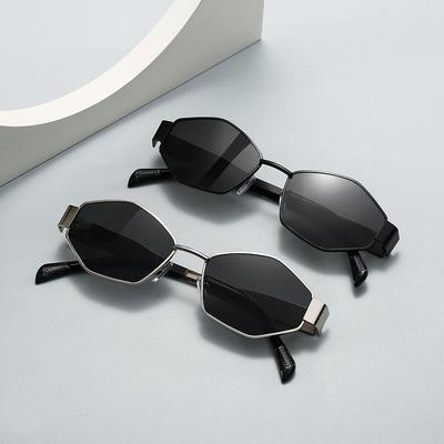 Lunettes de soleil polygonales Arc de Triomphe: Lunettes Losanges à Monture Métallique Tendance