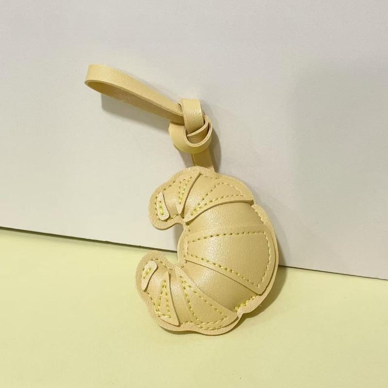 1Pcs Luggage Accessories Creative Croissant Keychain Leather Bread Shape Handbag Messenger Bag Underarm Bag Pendant