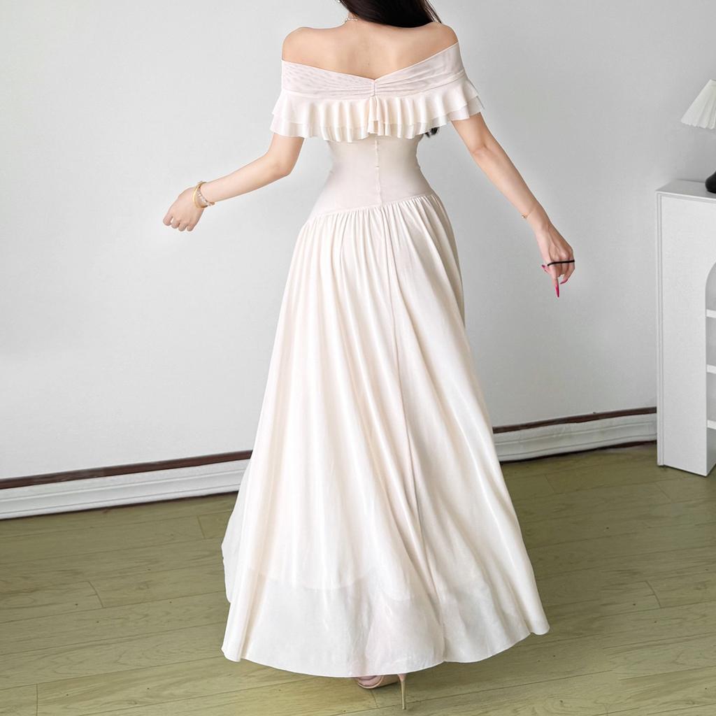 2026 European and American French gentle wind one-word shoulder off-the-shoulder suspender summer new waist and thin high-end dress