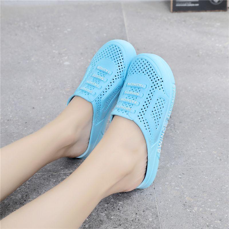 PVC Nazouváky Dámské Prodyšné Pantofle Silná Podrážka Protiskluzové Měkká Podrážka Sandály Krytá Špička Proti Kolizi Dírkované Sandály