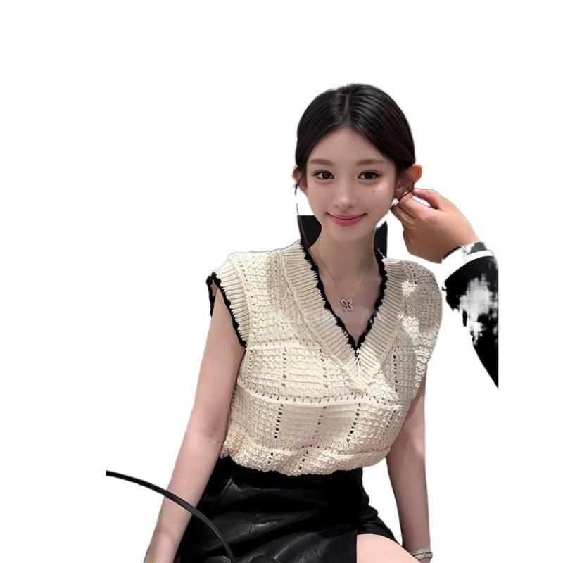 Handmade Crochet Color Block Cardigan Vest - Casual, Loose-Fit, Youthful Style.