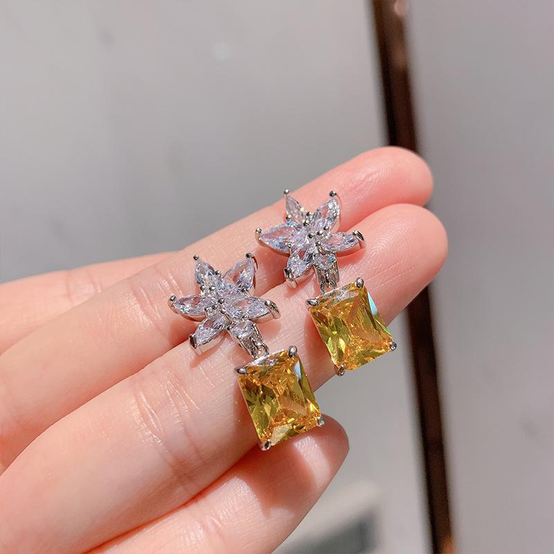 S925 Silver Needle, Red Corundum Imitation Pigeon Blood, Pendant, Yellow Diamond Star Women'S Jewelry