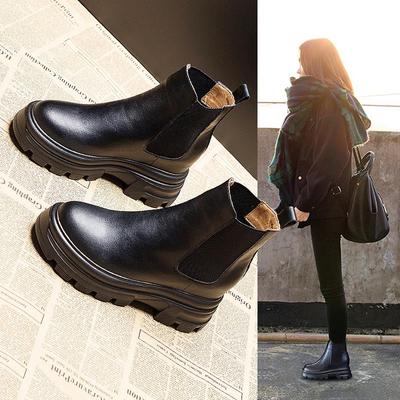 2024 Autumn New Women's British Style Martin Boots, Winter Velvet Cotton Boots with Round Toe.