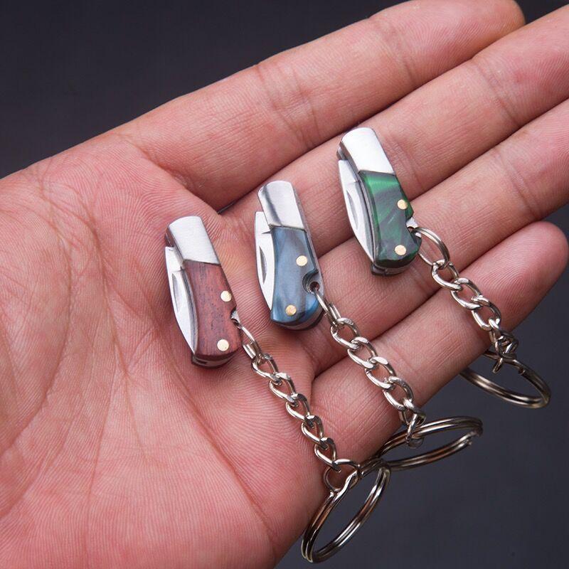 Swayboo Portable Small Blade Portable Keychain Folding Pocket Knife Mini EDC 5CR13 Steel Unboxing Knife Pendant Gift