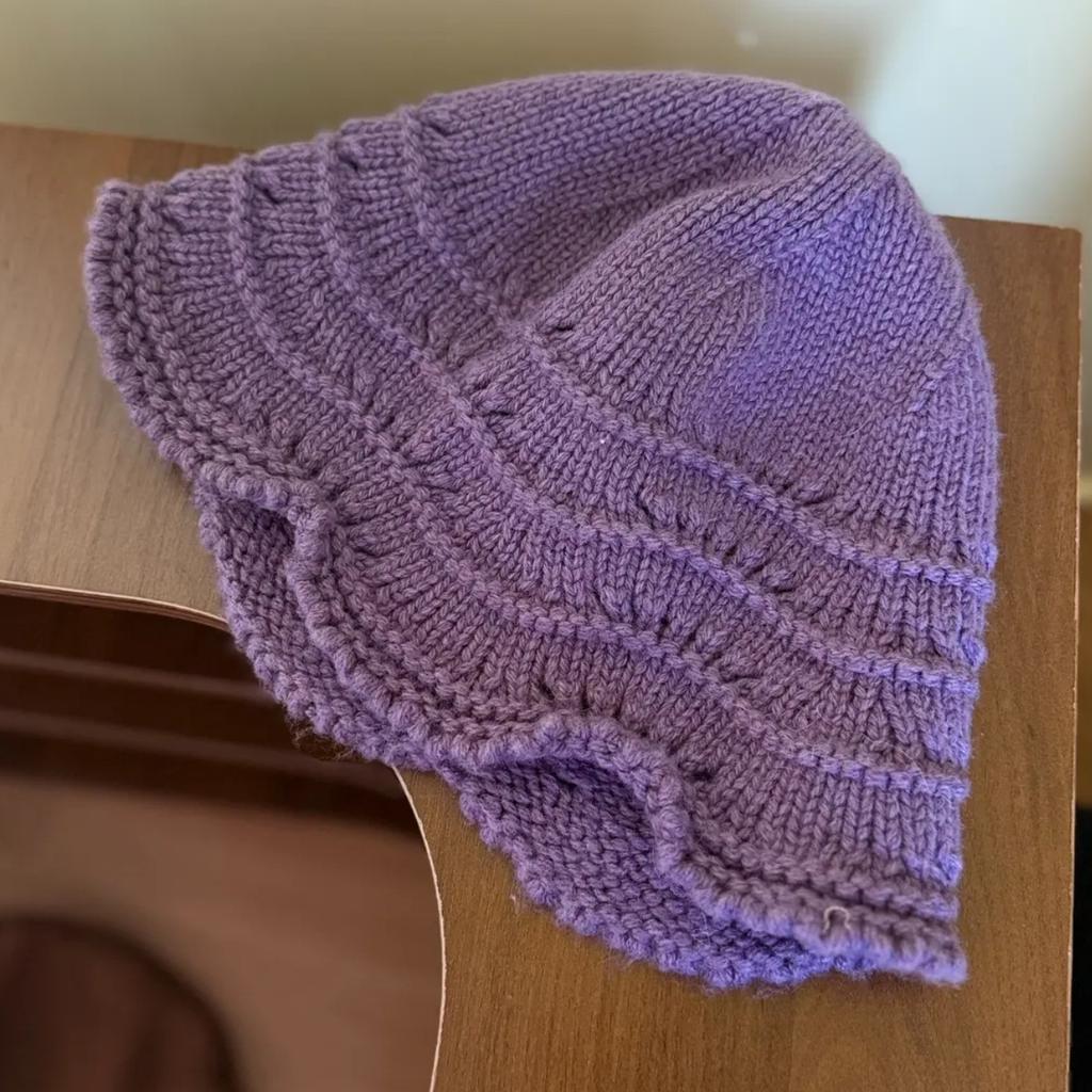 New Autumn and Winter Warm Hat Women's Ear Protection Thickened Large Head Circumference Showing Face Small Baotou Fisherman Hat