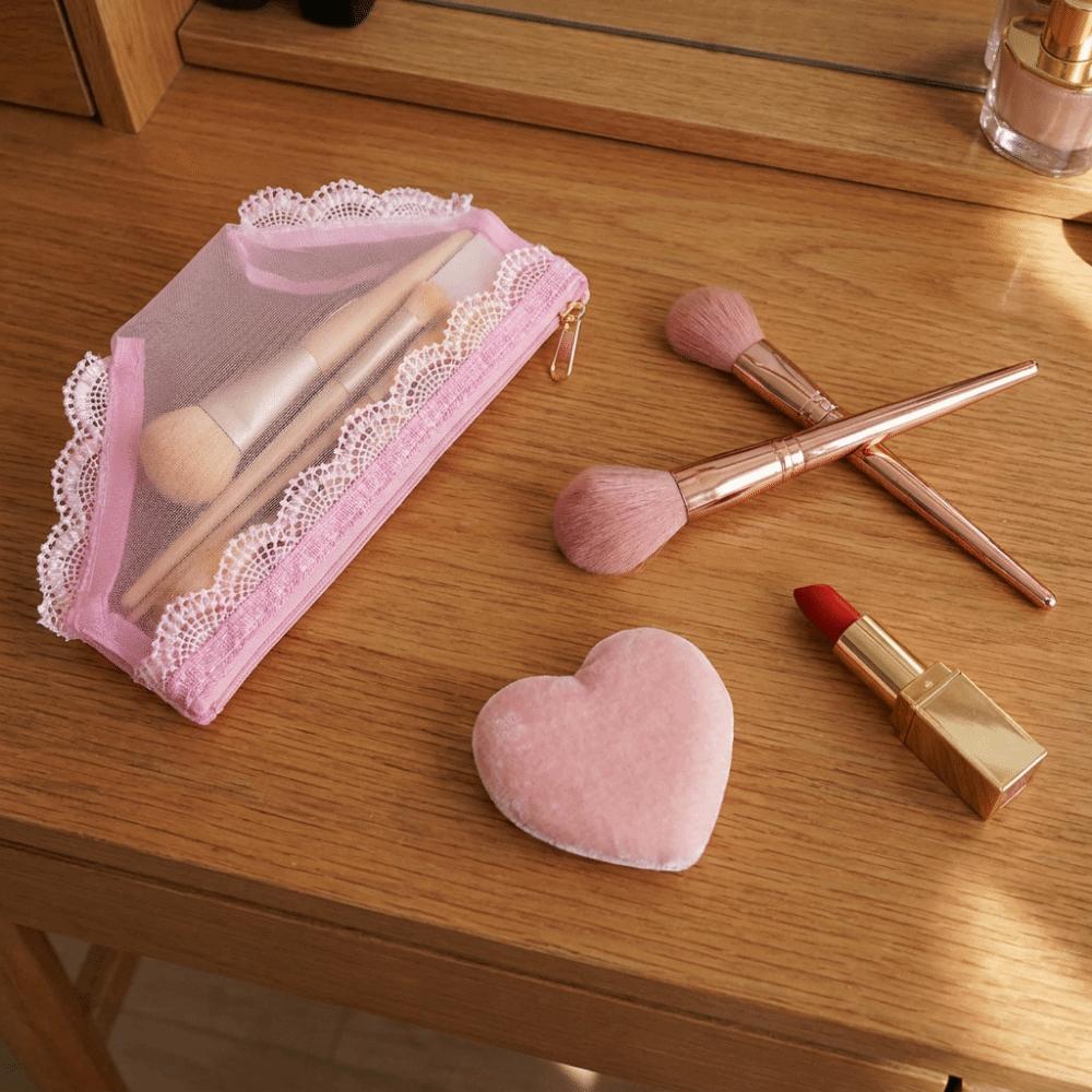 Mesh Briefs Shape Cosmetic Bag Lace Trim Travel Storage Bag Makeup Storage Pouch for Travel