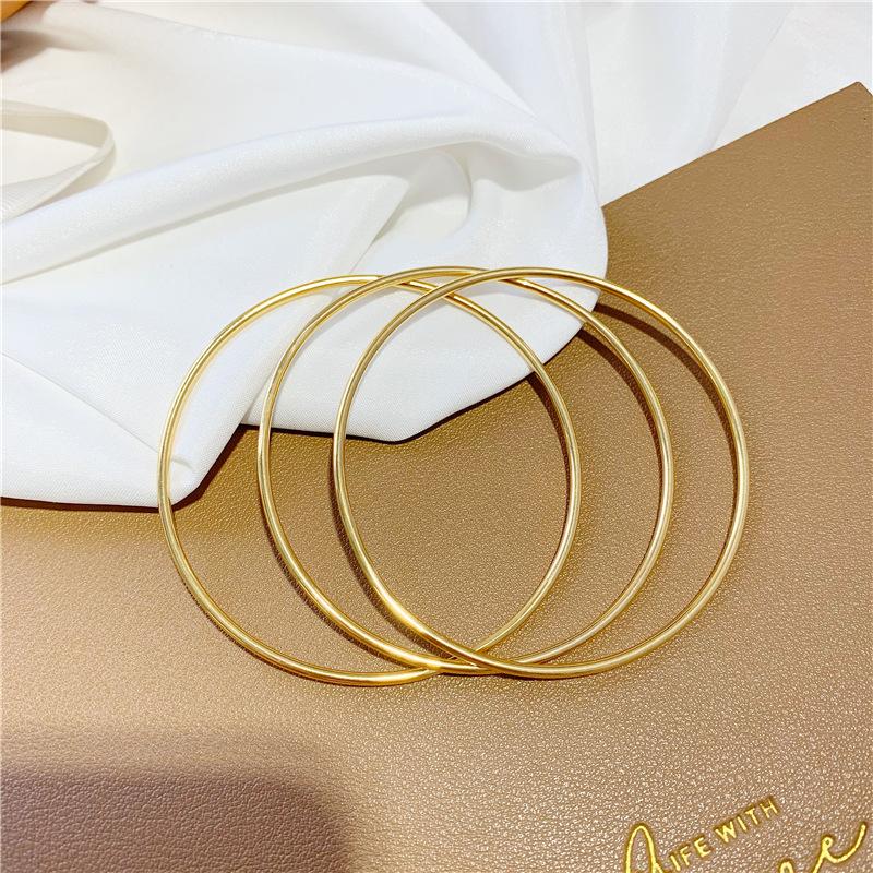 Fashionable Simple Plain Ring Bracelet For Women Round Elegant Gold Color Bangle Luxury Accessories Jewelry Gift