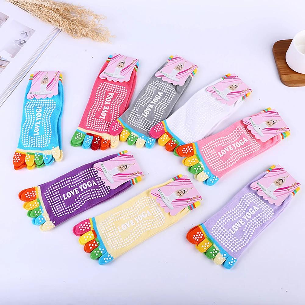 1Pair Grip Socks for Women, Non Slip Pilates Yoga Socks with Double Stripes Non Slip Socks for Workout, Ballet, Athletic Socks