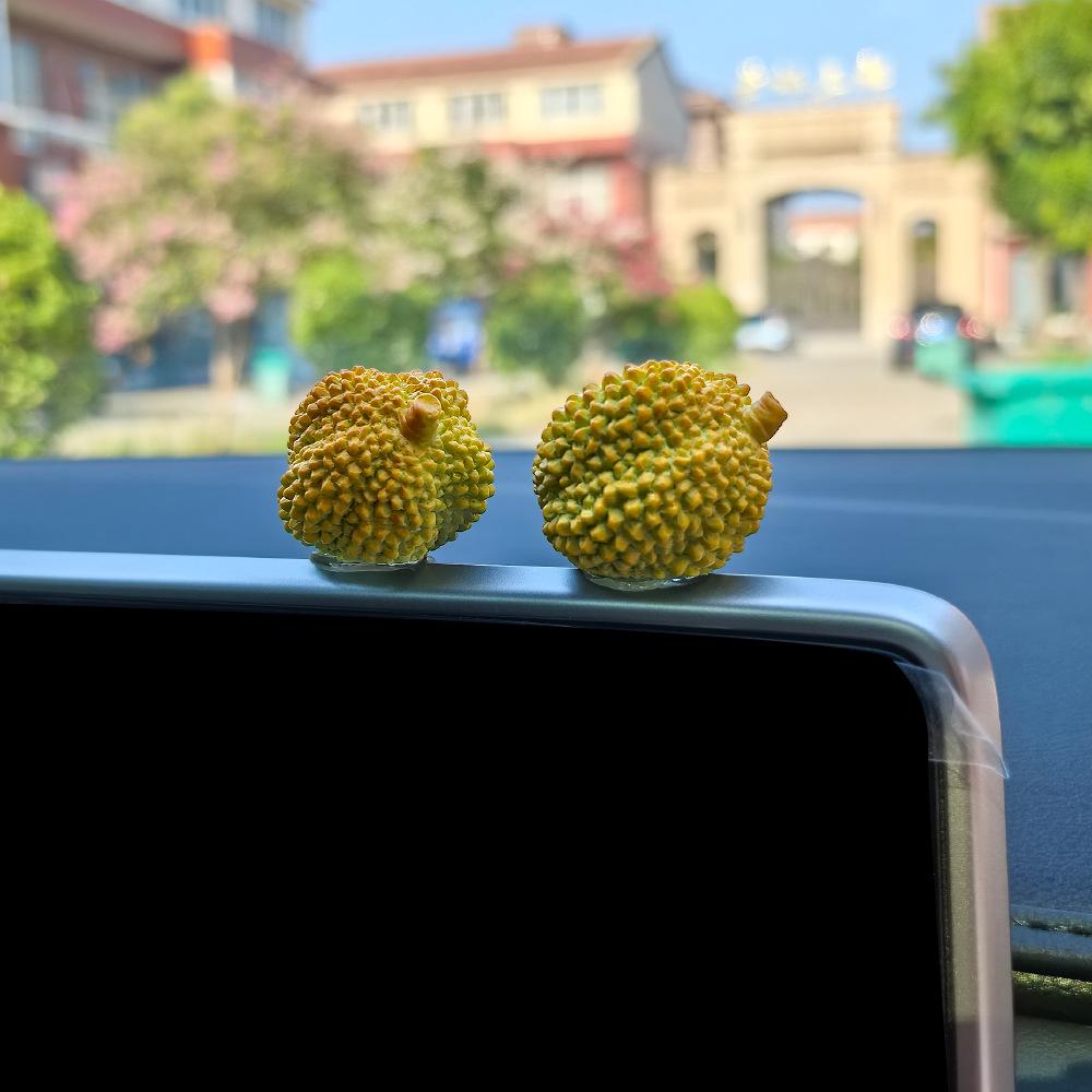 

Светящиеся Причудливые Украшения для Автомобиля: Подарок для новой машины - Милые дизайны личи и дуриана для вашей консоли