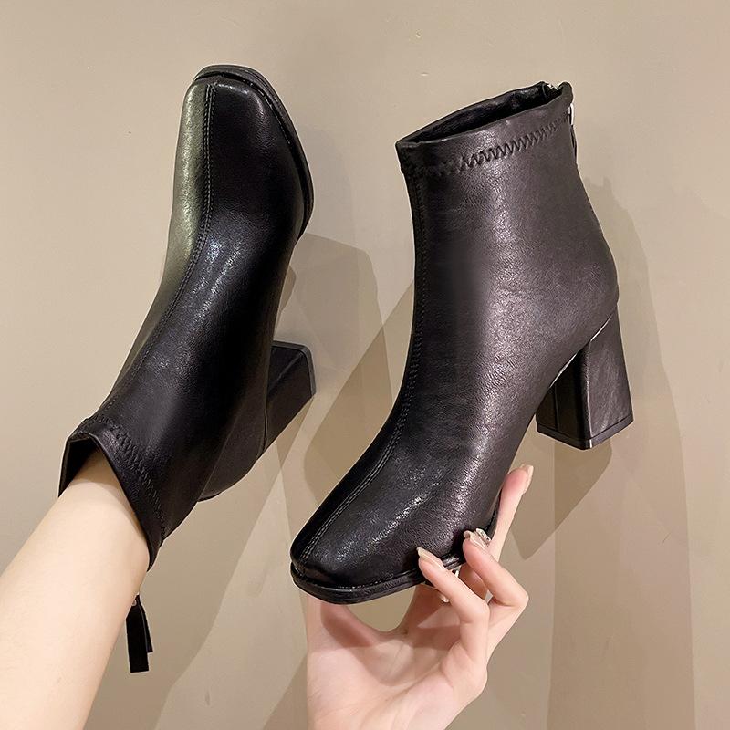 French White Thick Heel Small Short Boots Women's 2025 Autumn and Winter New Fashion High Heels Thin Boots Square Head Thin Boots