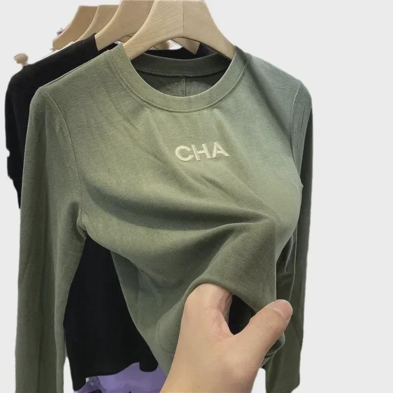 Dámské vyšívané sametové tričko s dlouhým rukávem – Oboustranné, kulatý výstřih, zateplené pro podzim/zimu