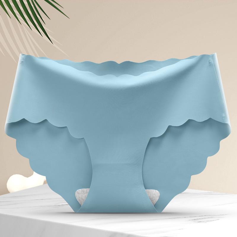 Women's Seamless Ice Silk One-Piece Underwear, Comfortable Mid-Waist Cotton Briefs for Girls, Available in Large Sizes.