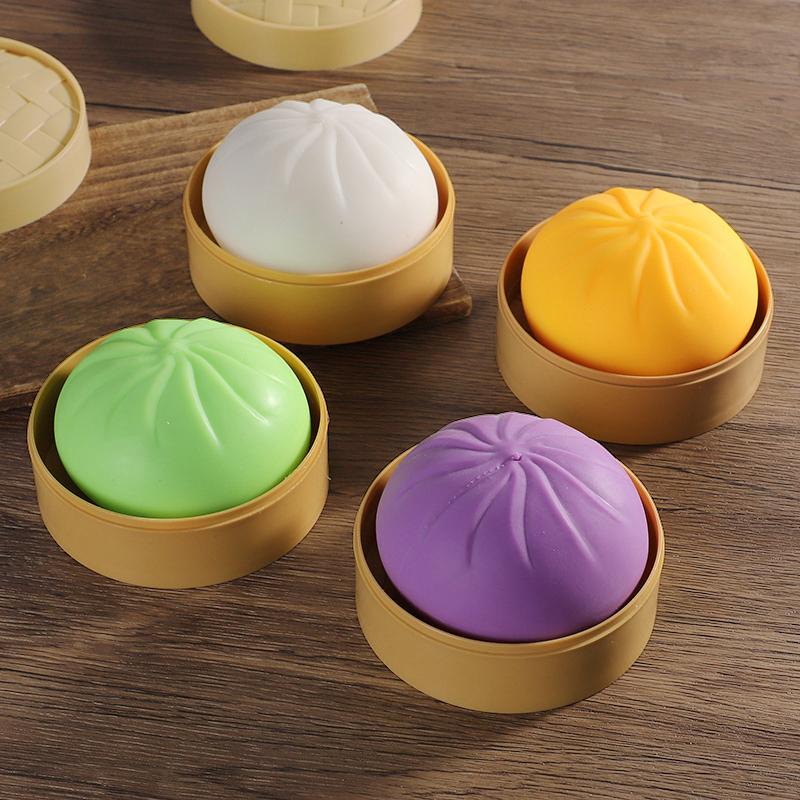 Squeeze Fun Dumpling-shaped Stretchy Toys with Steamer Soft Stress Relief Squeeze Ball Kids Birthday Party Favors Christmas Gift