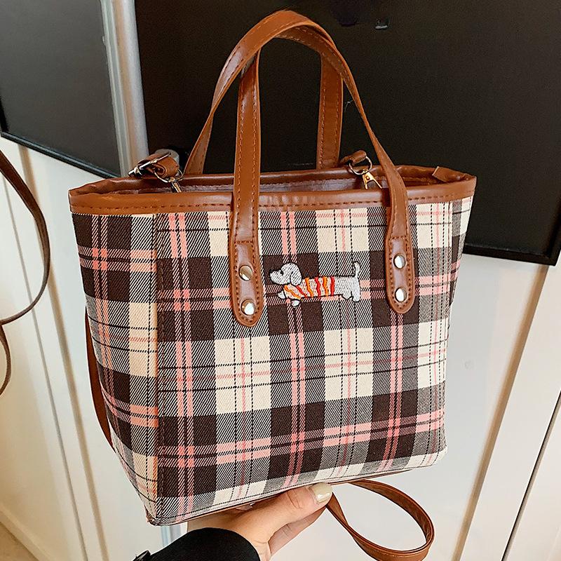 Fashionable Bags for Women New Fashion Niche Handbag Casual Versatile Commuter Crossbody Shoulder Bag for Women