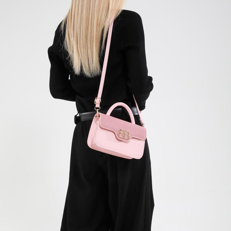 New light luxury portable shoulder bag messenger bag versatile fashion trend underarm bag women's bag