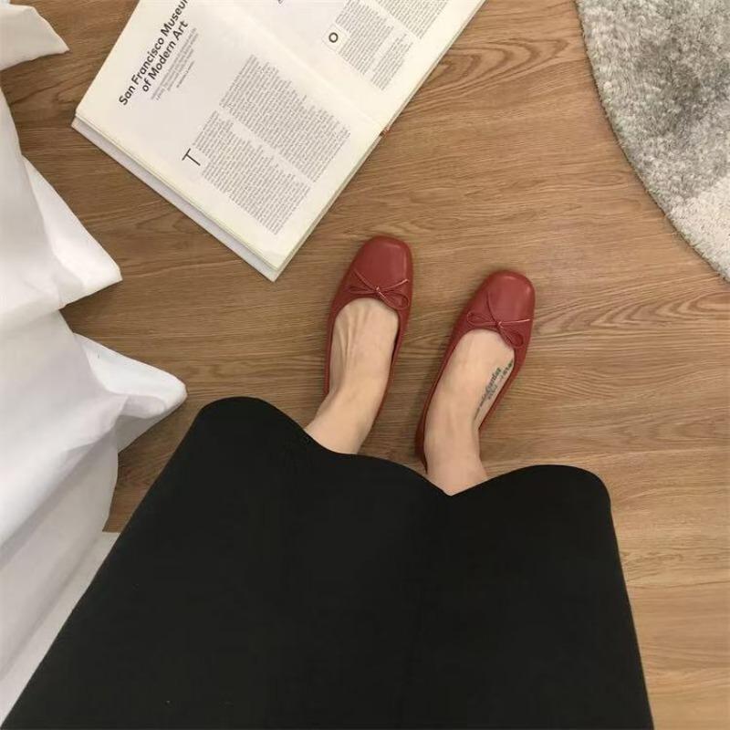 Spring New Versatile Round Head Soft Sole Single Shoes Women's Flat Shoes Light Mouth Shoes Bow Small Red Shoes Women