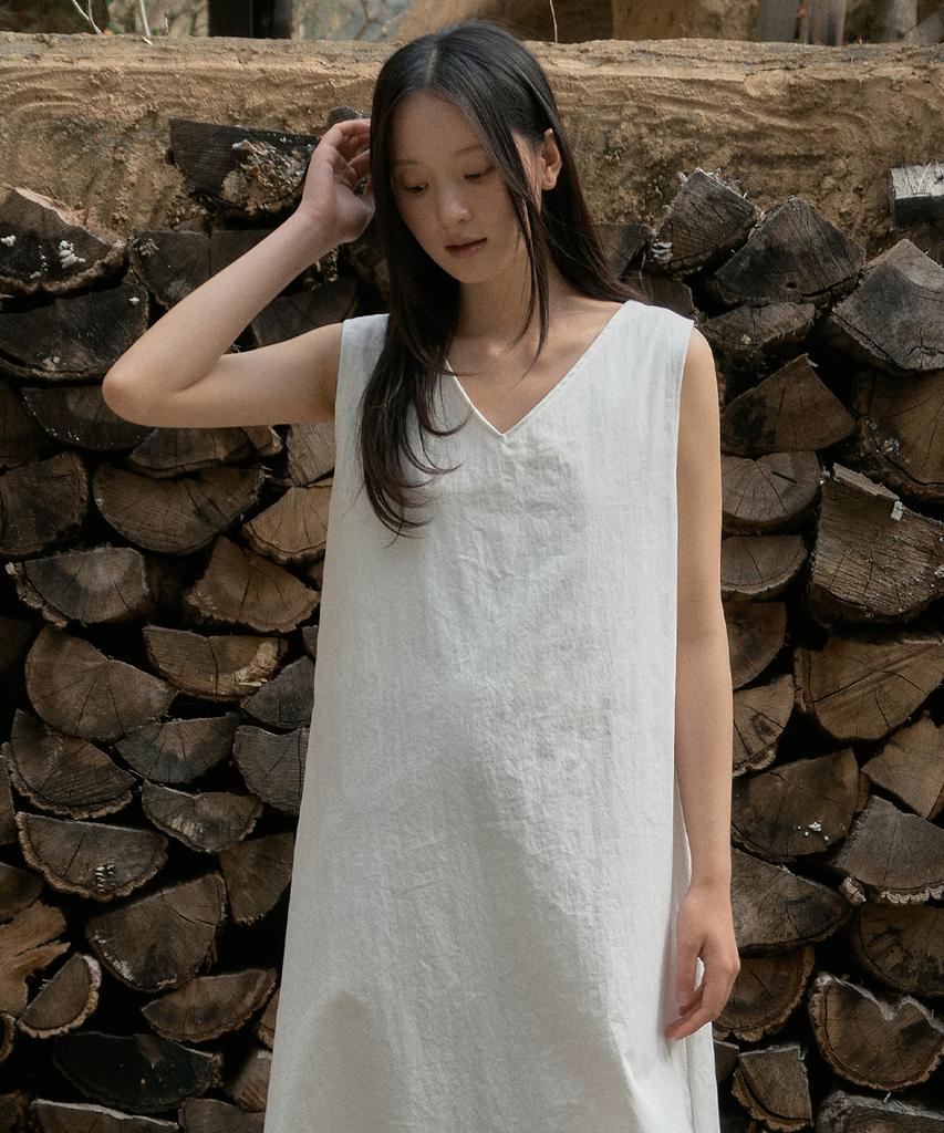 Wednesday Oasis For Woman V-Neck Layered Long Sleeveless Dress_Ivory(W26Ops01)