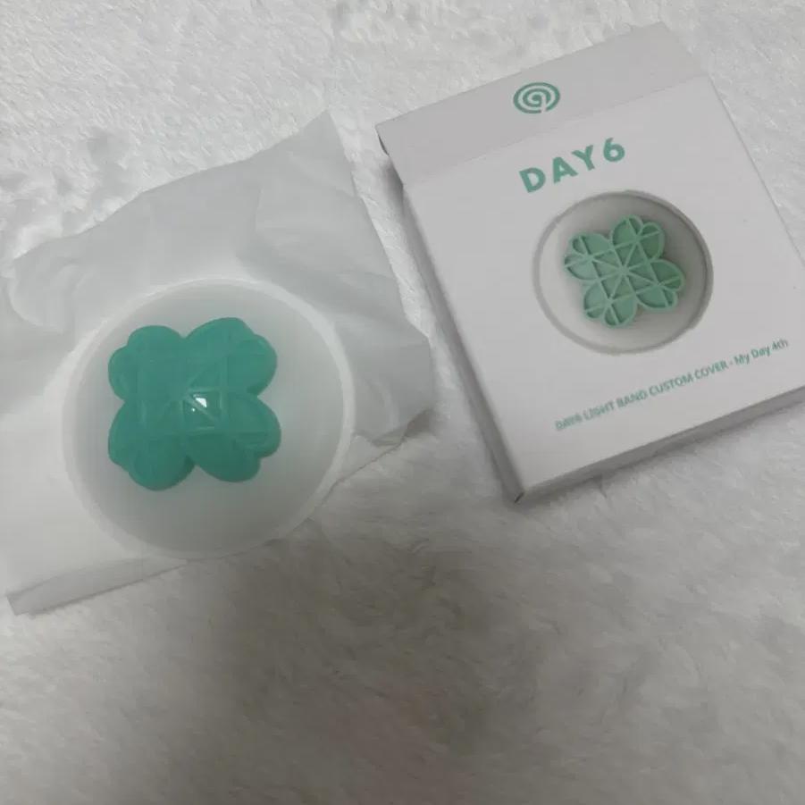 

Часы Мадлен Четырехлистник Кастом