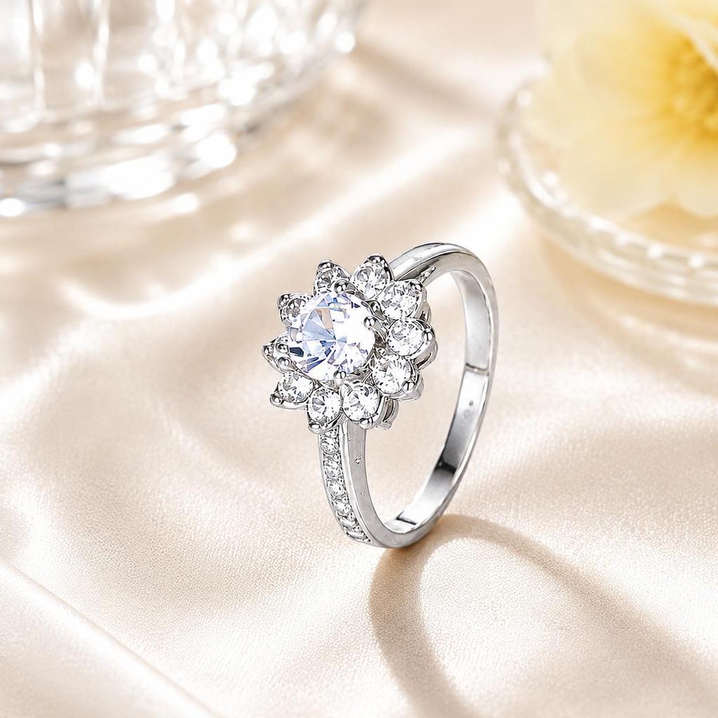 Elegant Zircon Flower Ring: Fashionable High-End Women's Jewelry