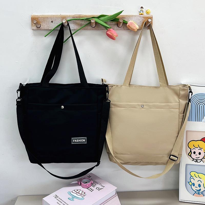 Solid Color Nylon Shoulder Bag Casual Versatile Large Capacity Portable Tote Bag Student Outdoor Travel Messenger Bag