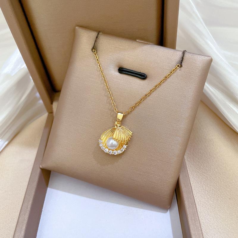 Double-Layer Pearl Shell Light Luxury Temperament Gorgeous Full Diamond Necklace Women'S Versatile Collarbone Chain Titanium Steel Chain