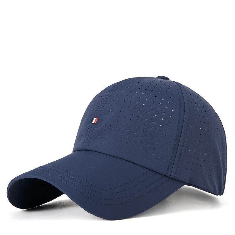 Sommerpersonligheten til den nye broderte baseballcapen kvinnelig utendørs sport myk hatt menn enkel fritid hundre med andetungehette