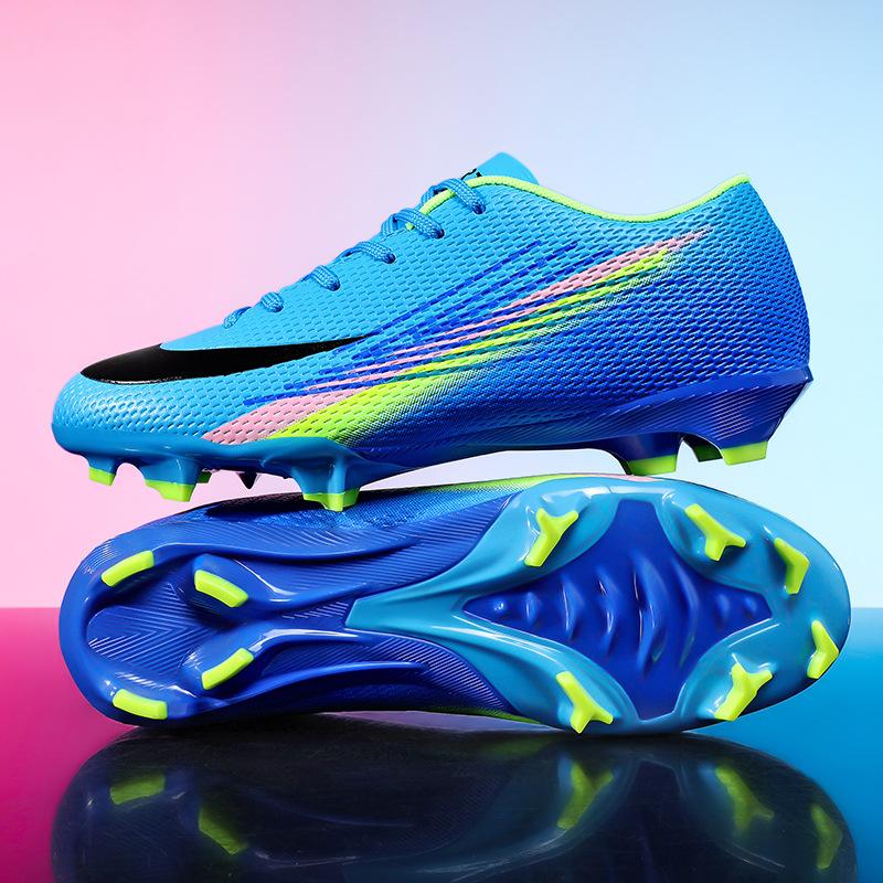 New Low-Top Football Shoes, Male And Female Students, Long Nails, Broken Nails, Non-Slip And Wear-Resistant Breathable Football Shoes