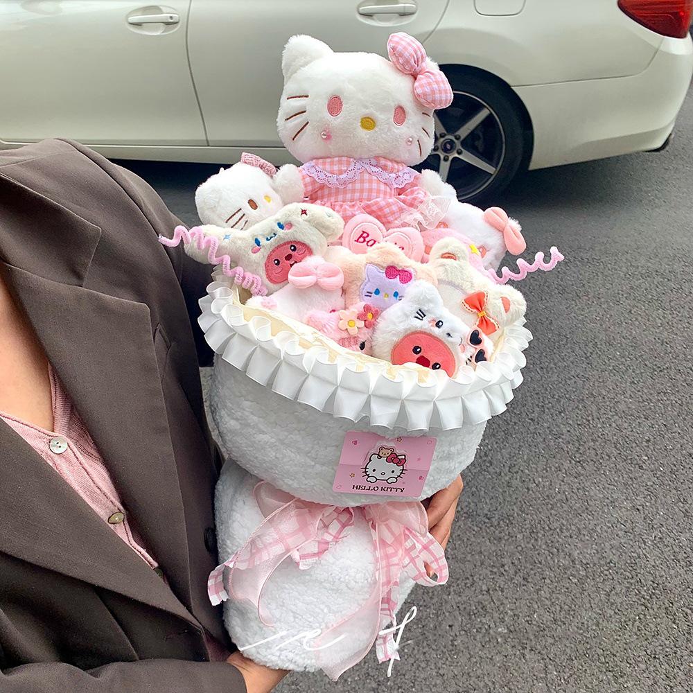 

Букет-сувенір з ляльками Hello Kitty до Дня Святого Валентина та Дня народження для дівчини або найкращої подруги