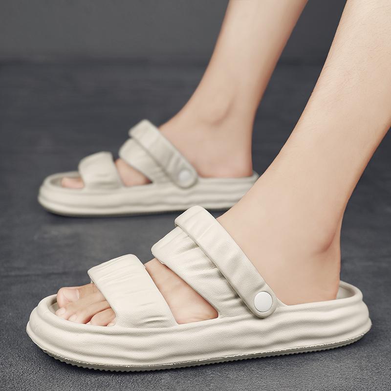 Men Slippers Fashion Leather Flip Flops for Men Handmade Outdoor Soft Sandals Classic Luxury Brand Designer Shoes Zapatos Hombre