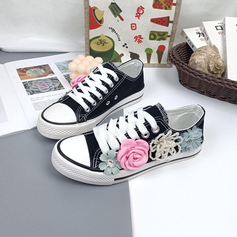 

Мода 2025 Женская Мода Холщовые Туфли Новый Стиль На Шнуровке Стразы Цветок Низкий Верх Повседневная Обувь для Поездок Комфортная Обувь 40 чёрный