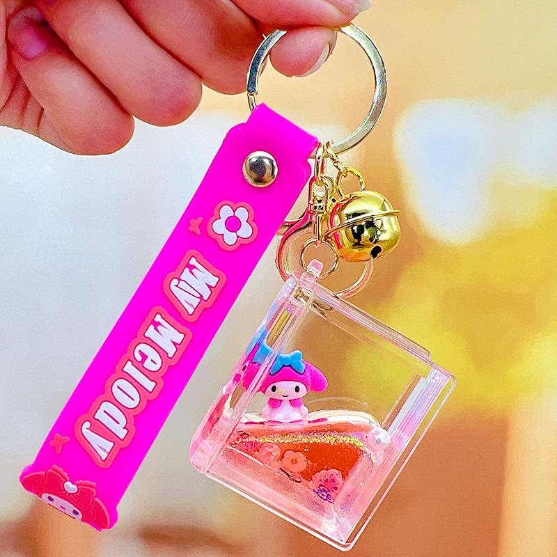 My Melody Barevný přívěsek na klíče s olejovou náplní pro batoh